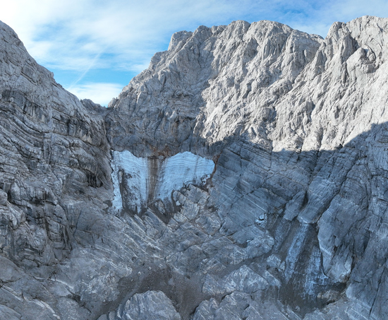 Das Blaueis bei Berchtesgaden: Der kleinste Gletscher Deutschlands verlor zwischen 2023 und 2025 über 44 Prozent seiner Fläche | Quelle: Wilfried Hagg