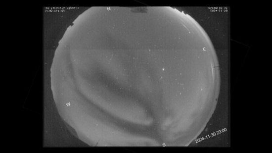Aufnahme der äquatorialen Plasma-Blasen. Bild DLR (CC BY-NC-ND 3.0) Aufnahme der äquatorialen Plasma-Blasen. Bild DLR (CC BY-NC-ND 3.0)
