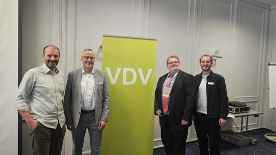 Das neue Präsidium des VDV (v.l.): Ralf Gromadzki (Schriftführer), Markus Schäfer (Präsident), Rainer Kießling (Geschäftsführer) und Daniel Buchholz (Schriftführer). Foto: Baumann Das neue Präsidium des VDV (v.l.): Ralf Gromadzki (Schriftführer), Markus Schäfer (Präsident), Rainer Kießling (Geschäftsführer) und Daniel Buchholz (Schriftführer). Foto: Baumann